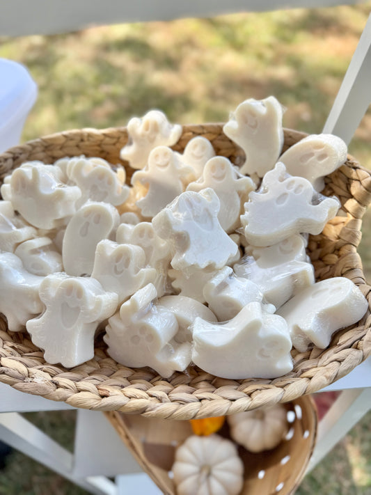 Ghosts or Pumpkins